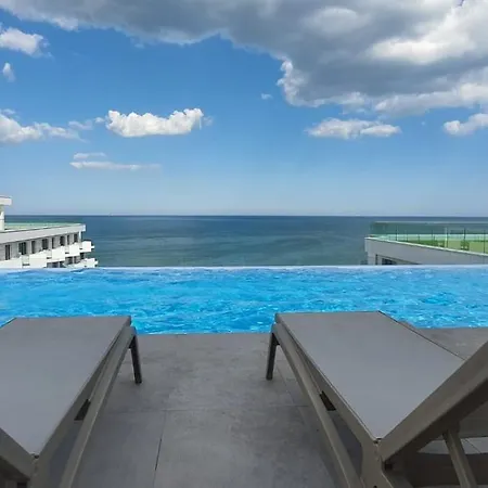Infinity Elite Retreat Mamaia Nord * Năvodari