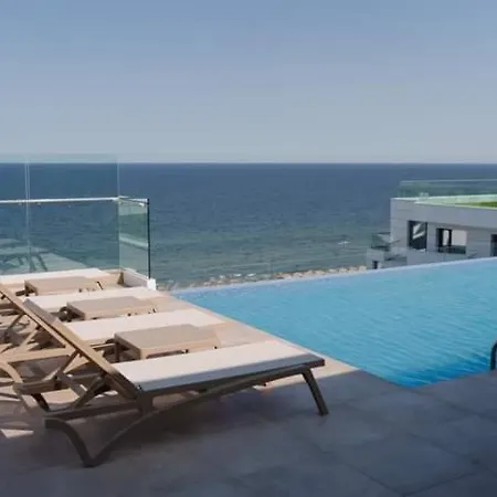 아파트 Infinity Elite Retreat Mamaia Nord *