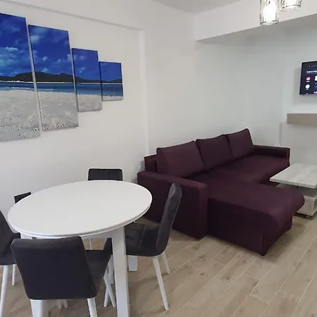 Infinity Elite Retreat Mamaia Nord 아파트