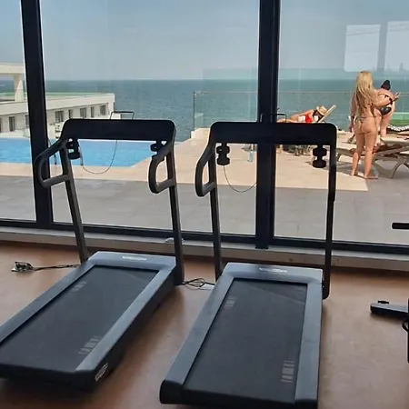 Апартаменты Infinity Elite Retreat Mamaia Nord *